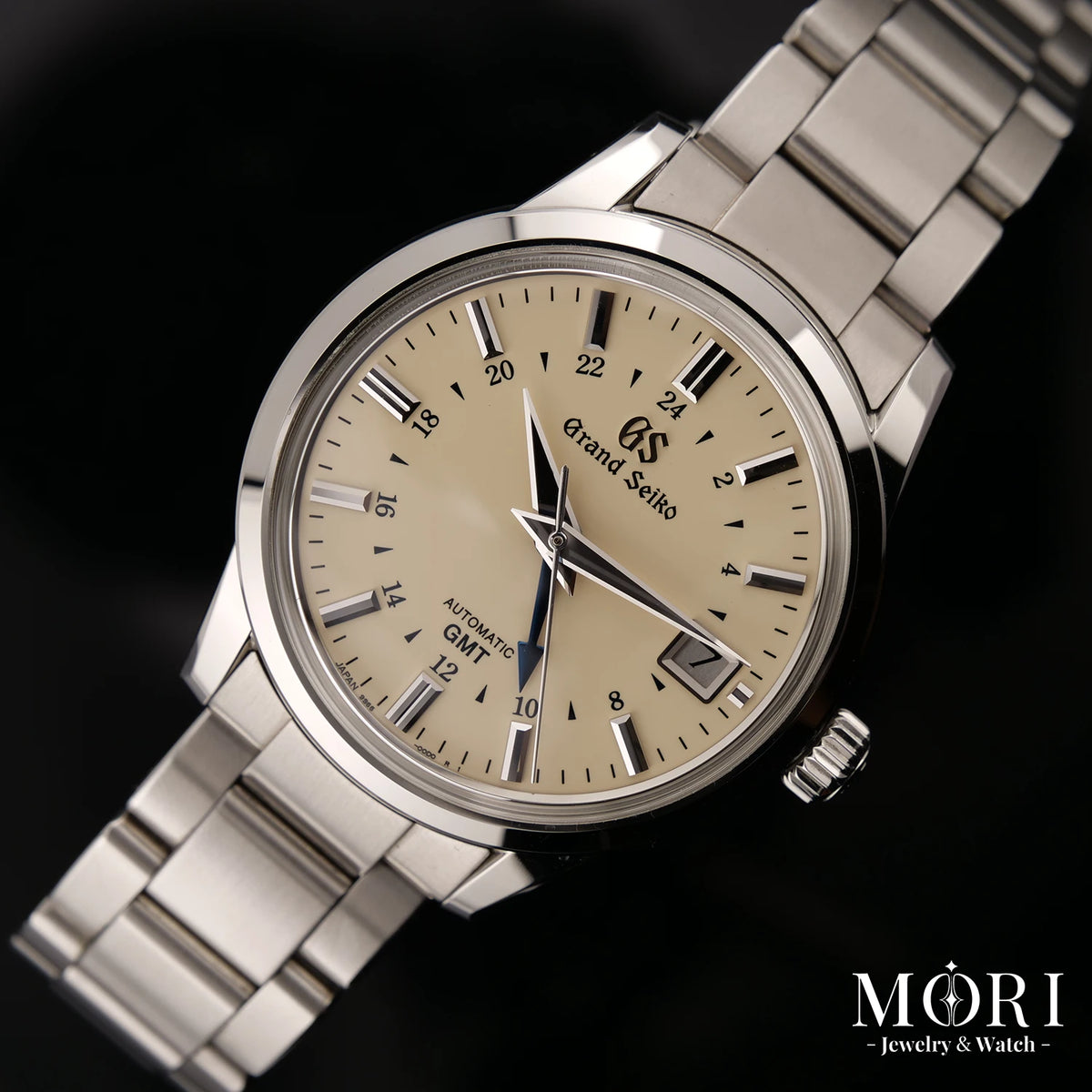 【中古美品】グランドセイコー Grand Seiko SBGM221 アイボリー文字盤 ブルースチールGMT針 純正メタルブレスレット交換 純正レザーベルト＆Dバックル付属 Cal.9S66 SS 自動巻き | MORI